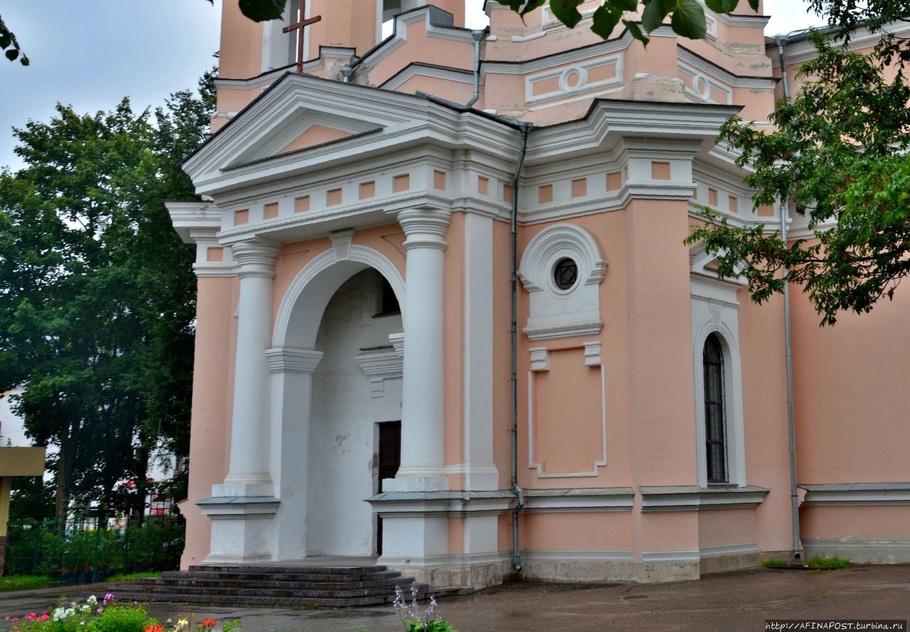 Храм святых Апостолов Петра и Павла Великий Новгород, Россия