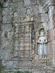 Резьба внутренних стен главного святилища храма Пре-Кхан