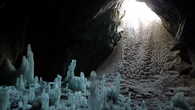 В Ледяной пещере
