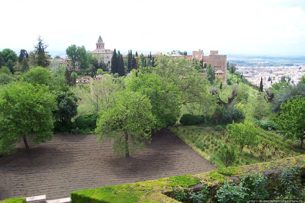 Гранада по минимуму Гранада, Испания