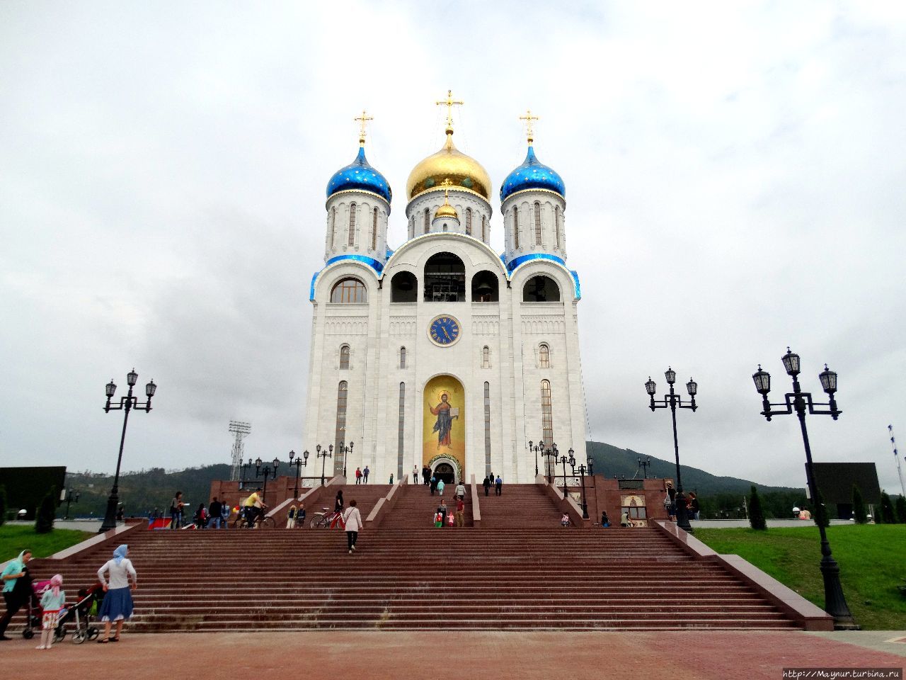 Был  бы  храм,  а  дорогу  к  нему  найдут Южно-Сахалинск, Россия