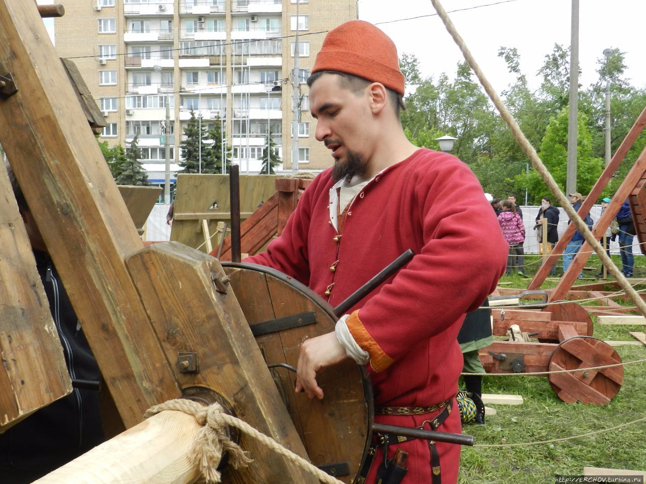 Времена и эпохи. Осадные орудия средневековья Москва, Россия