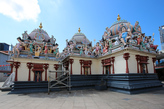 Храм Шри Мариамман Тэмпл. Западная часть храмового комплекса.Фото из интернета