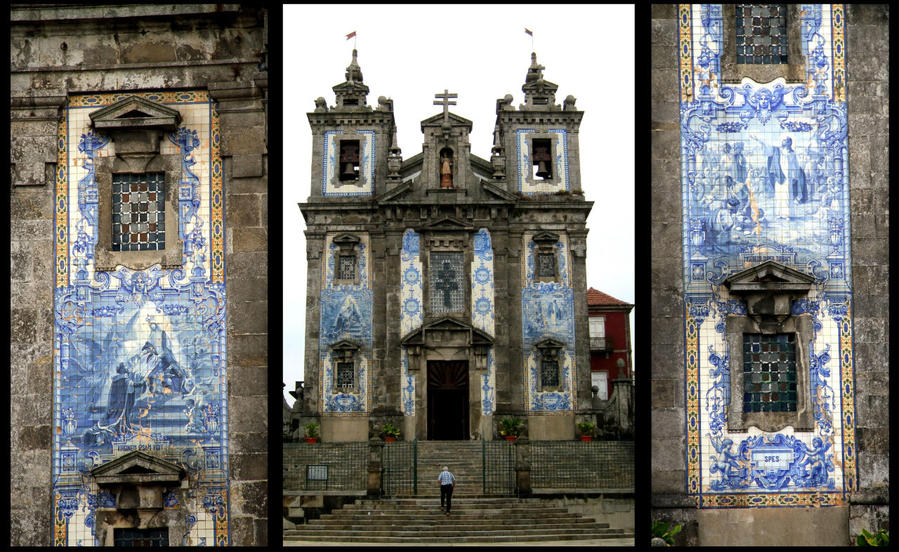 Адрес: Praça da Batalha / R. de Santo Ildefonso Порту, Португалия