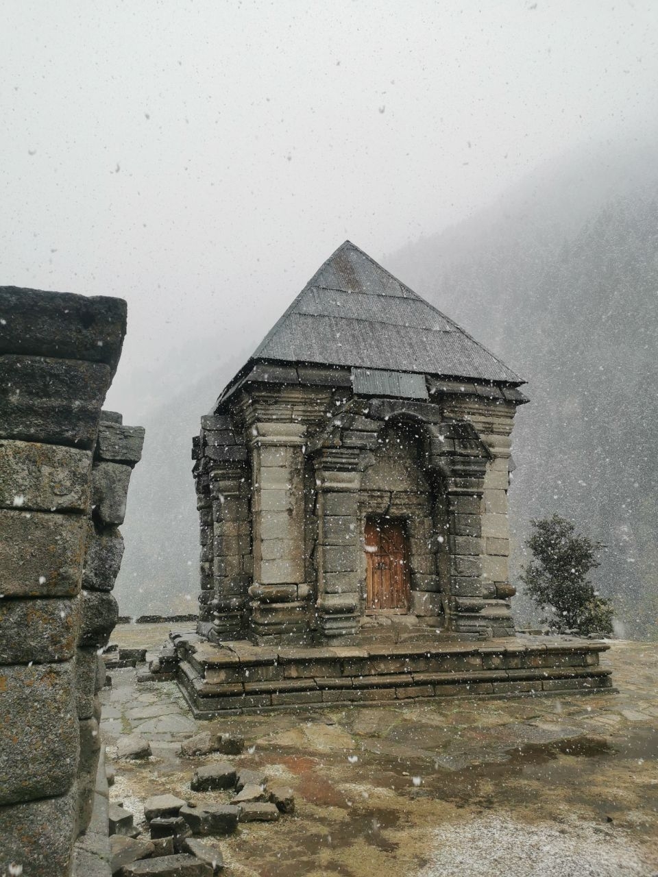 храм Наранаг Вангат, Индия