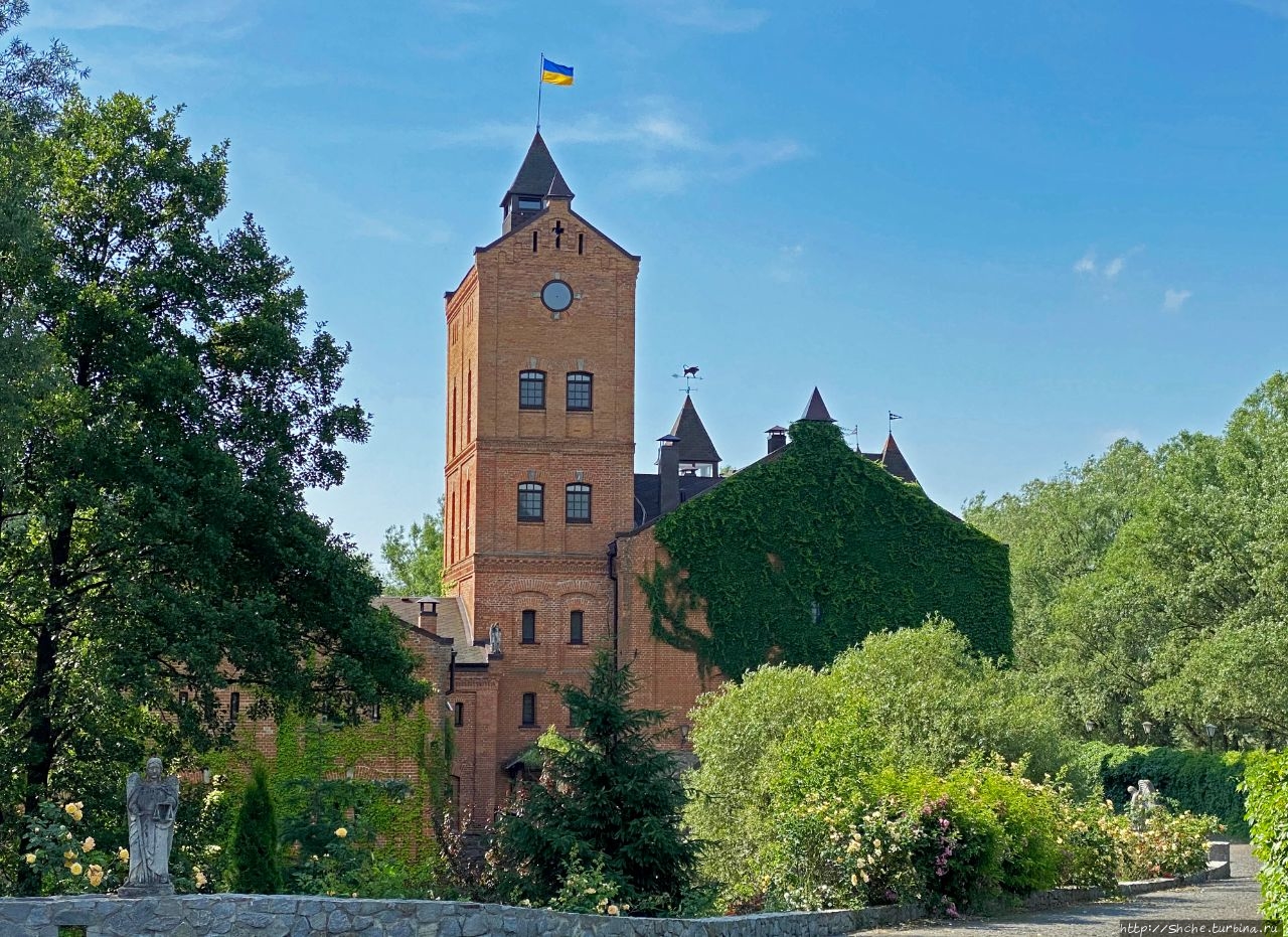 Замок Радомысль - историко-архитектурный комплекс и парк
