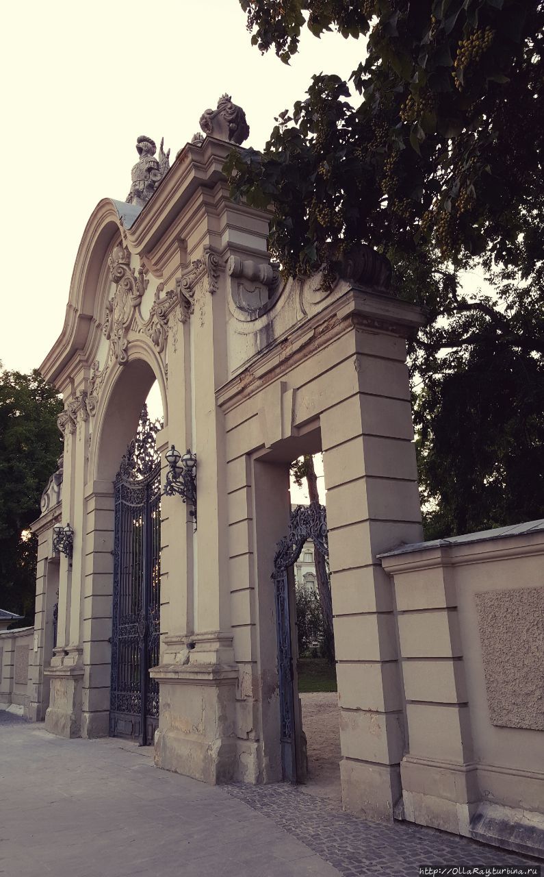 Дворец Фештетичей в Кестхее — усадьба на Балатоне Кестхей, Венгрия
