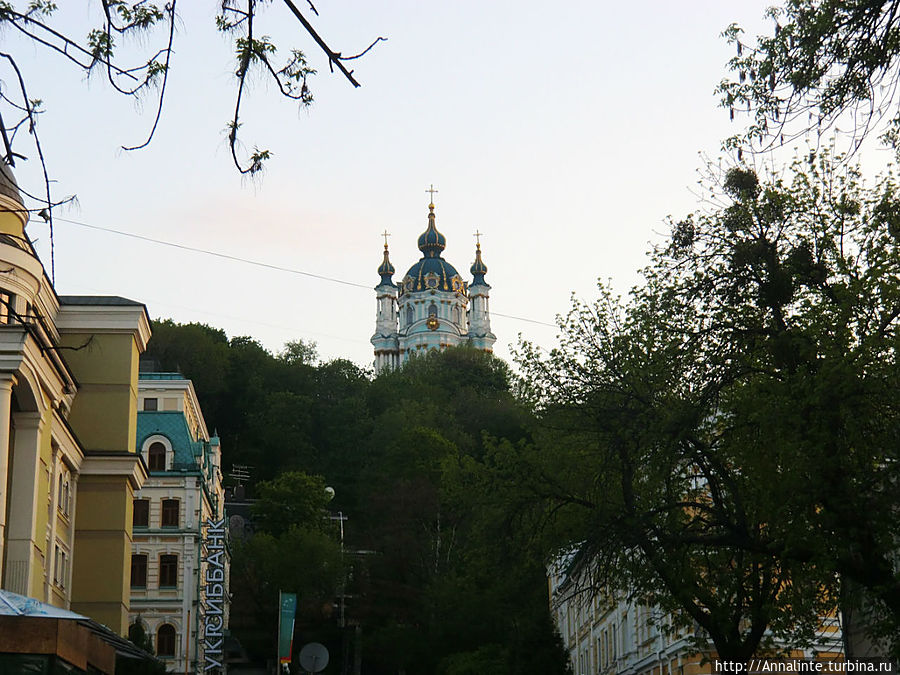 Вид с улицы Сагайдачного. Киев, Украина