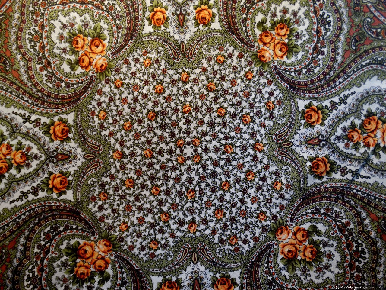 Эта темно- вишневая шаль... Южно-Сахалинск, Россия