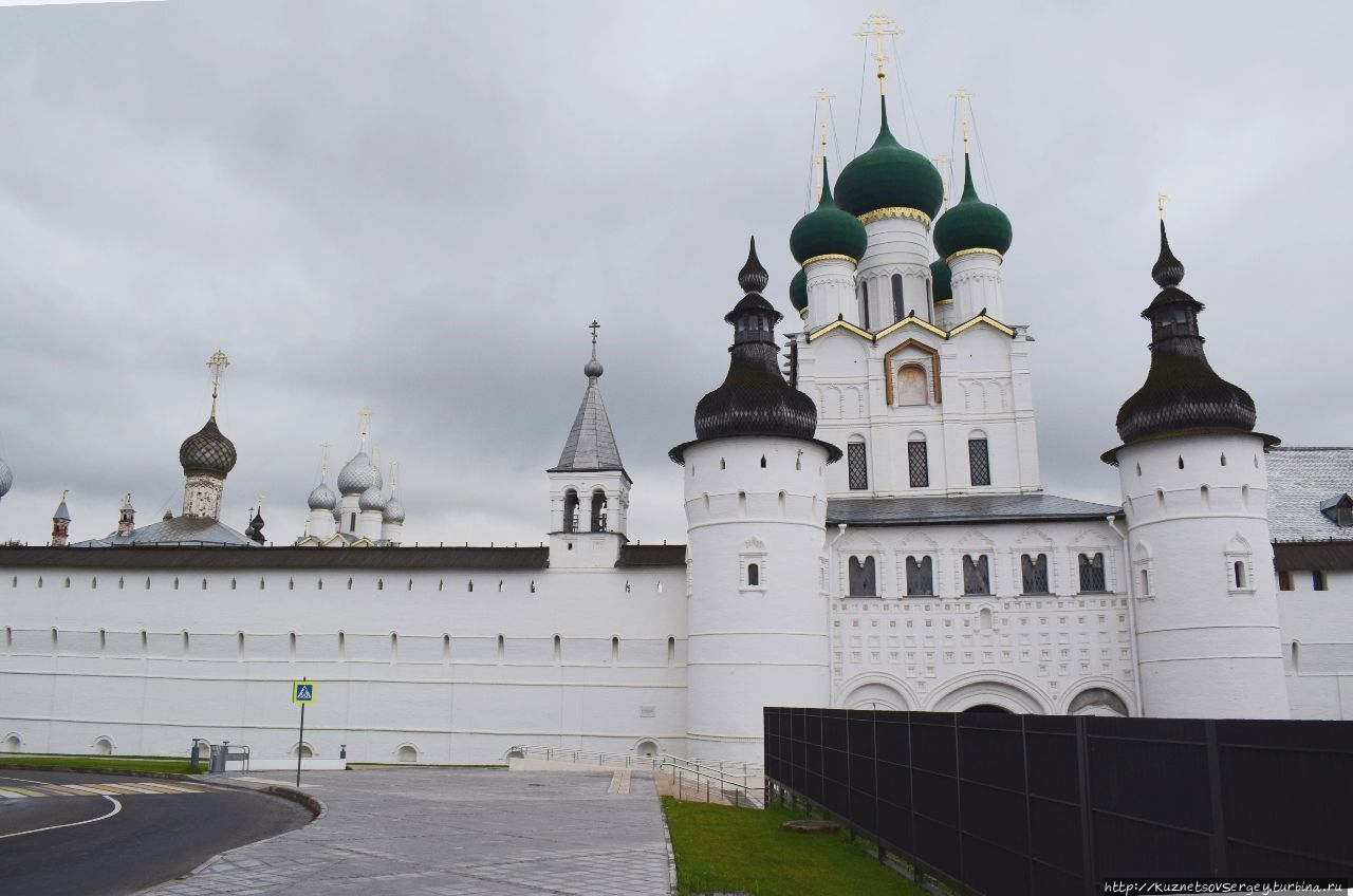 Спасо-Яковлевский Димитриев монастырь Ростов, Россия