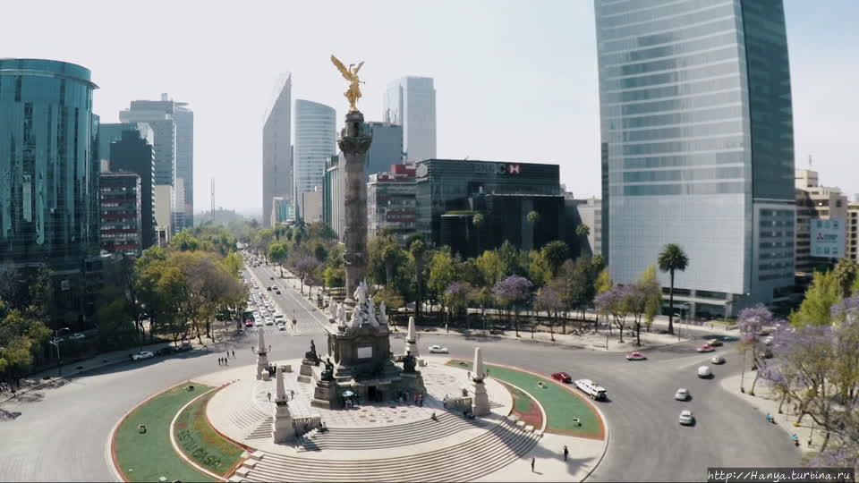 Колонна «Ангел независимости» на Пасео Реформа. Из интернета Мехико, Мексика