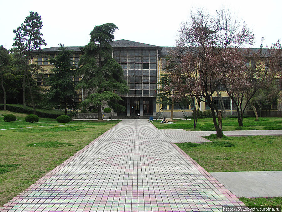 Нанкинский университет Нанкин, Китай