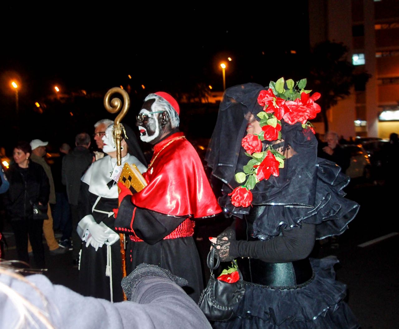 Непристойные похороны Пуэрто-де-ла-Крус, остров Тенерифе, Испания