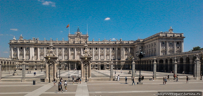 Королевский дворец в Мадриде (Palacio Real) Бургос, Испания