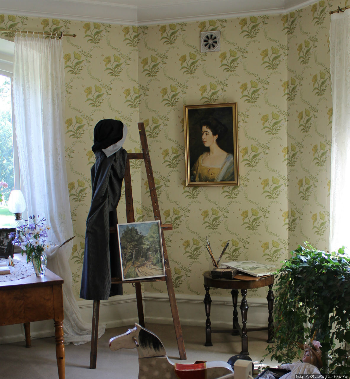 Портрет Маргариты Коннаутской в одной из комнат Софиеру. Хельсингборг, Швеция
