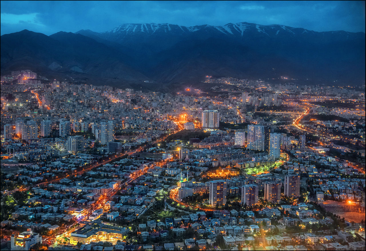 Тегеран. Иран столица Тегеран. Город Техран Иран. Тегеран Мегаполис. Тегеран столица Ирана фото.