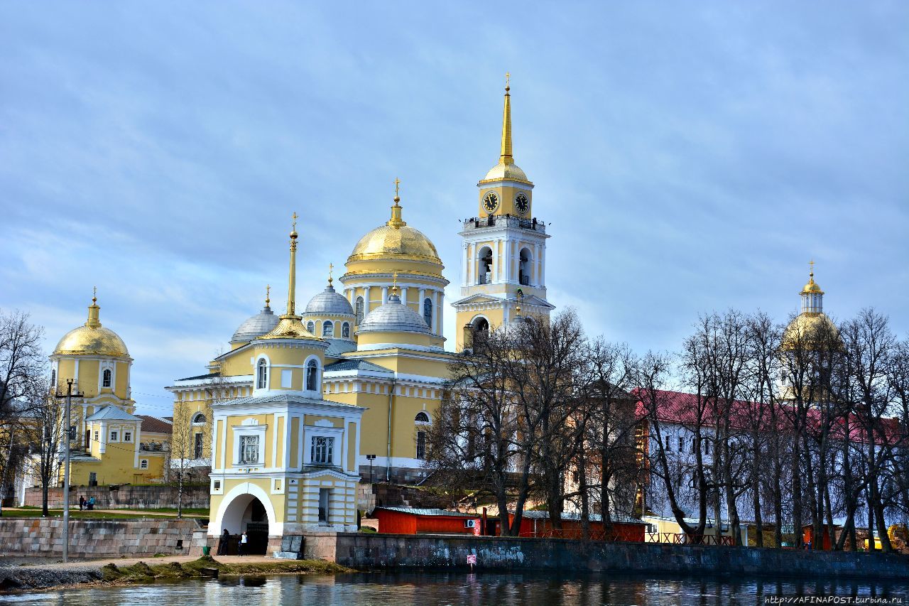 Нило-Столобенская пустынь Осташков и Озеро Селигер, Россия