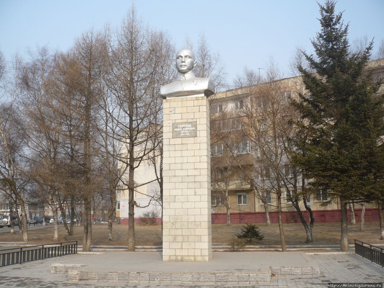 Памятник Федору Андреевичу Сергееву / Monument to Fyodor Andreevich Sergeev