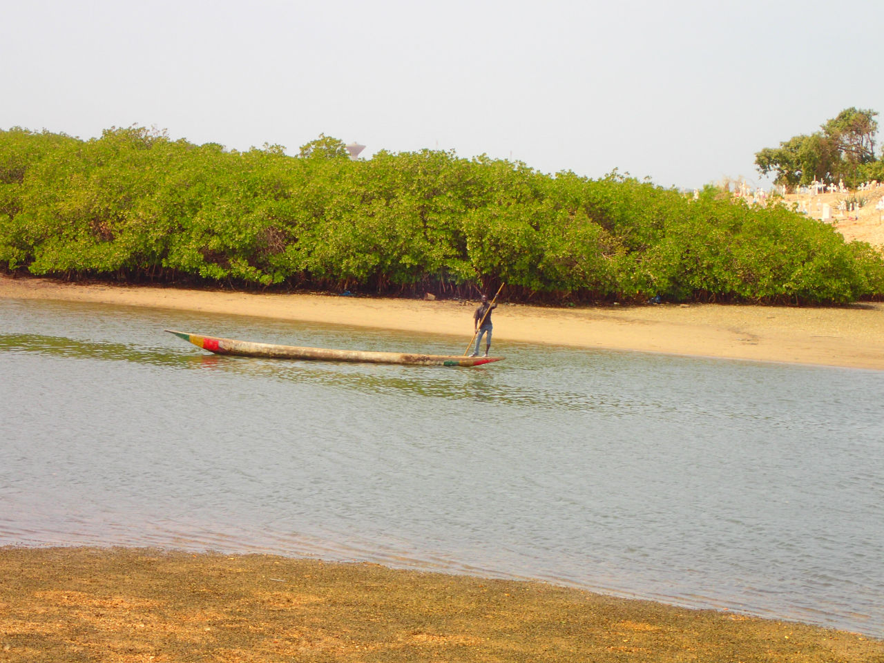 Жоаль-Фадиут. Ракушечный островок. Мысли о  вечном Жоаль-Фадиут, Сенегал