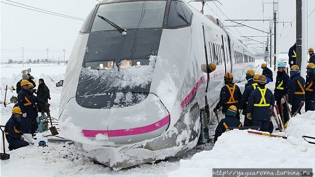 Одна из аварий из-за снегопада. Фото из интернета. Япония