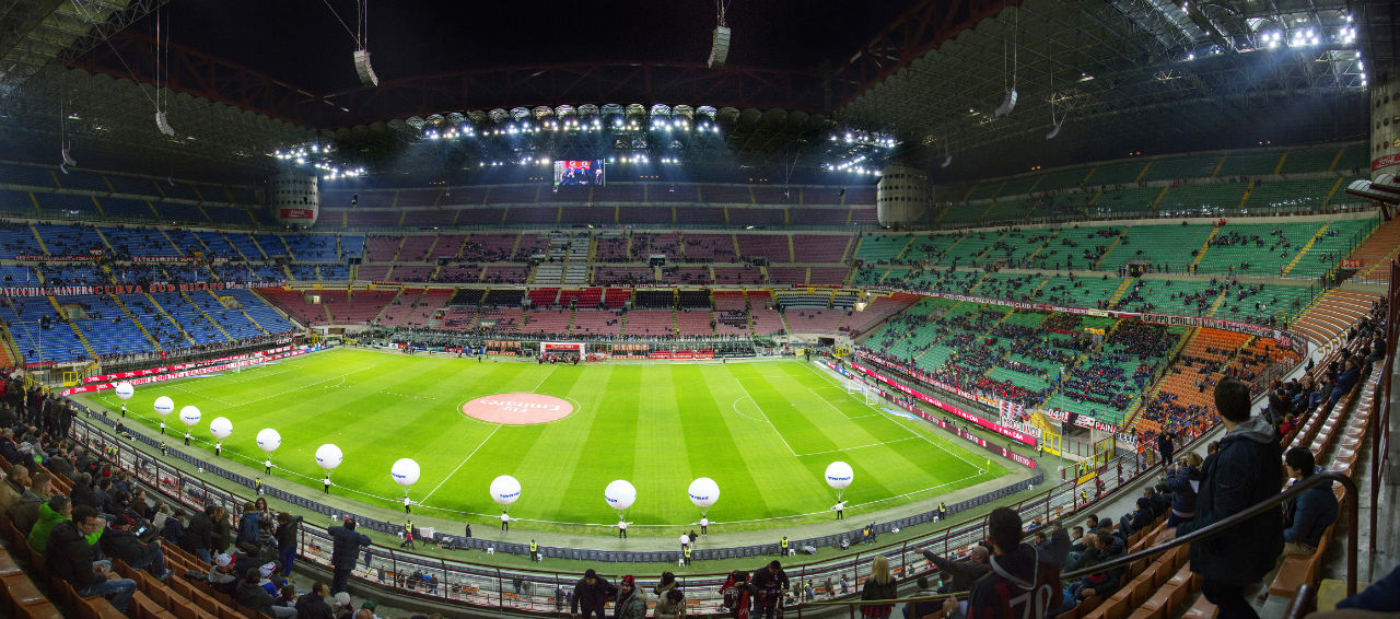 Милан Милан, Италия