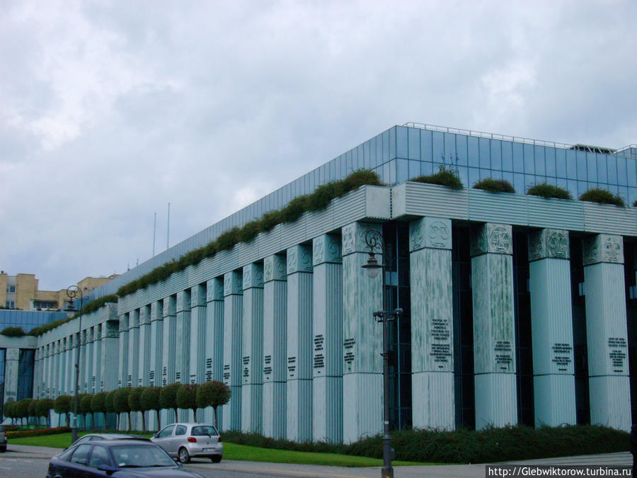 Biblioteka Uniwersytecka Варшава, Польша