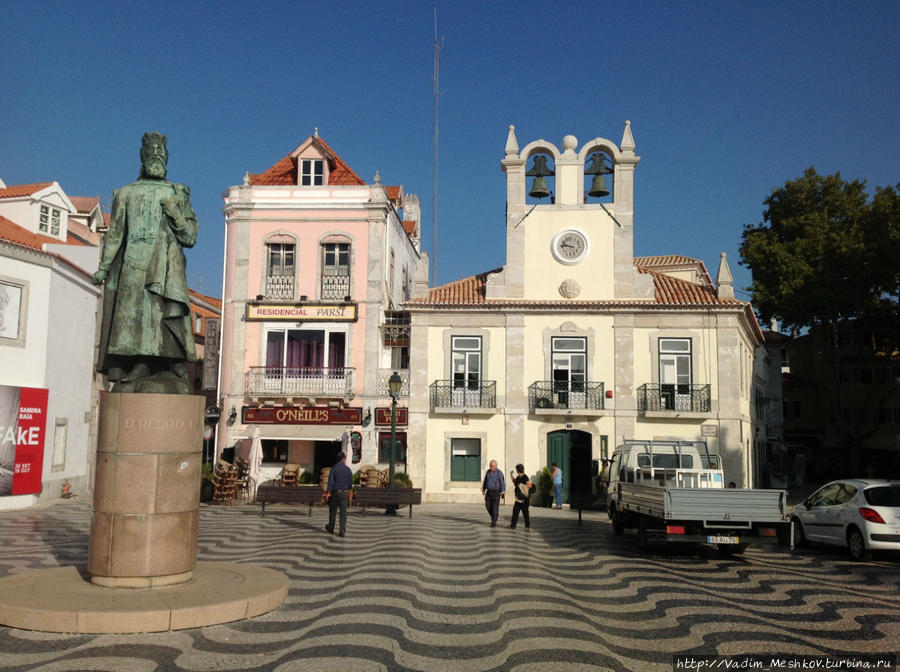 Муниципальная площадь города Кашкаиш. Кашкайш, Португалия