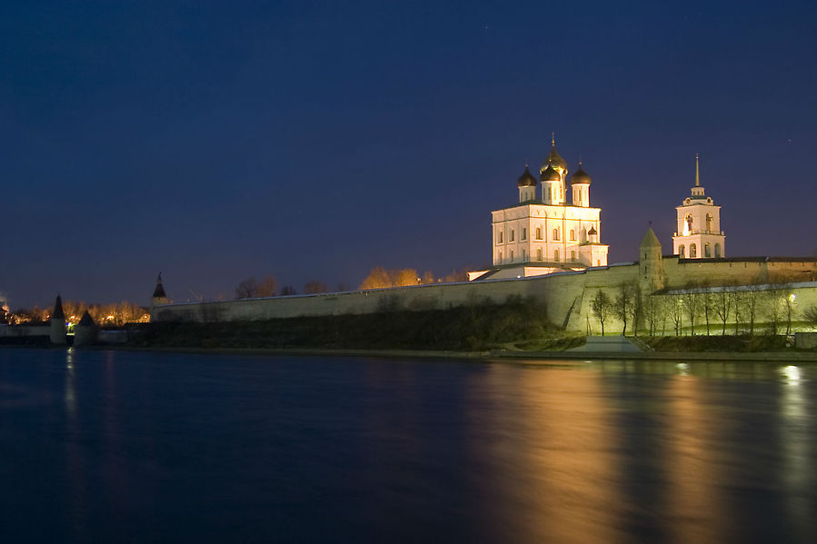 Когда течение уносит отражение Псков, Россия