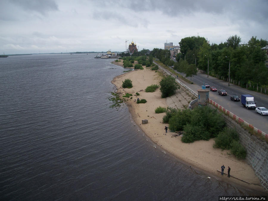 вид с Северодвинского моста на район МРВ Архангельская область, Россия