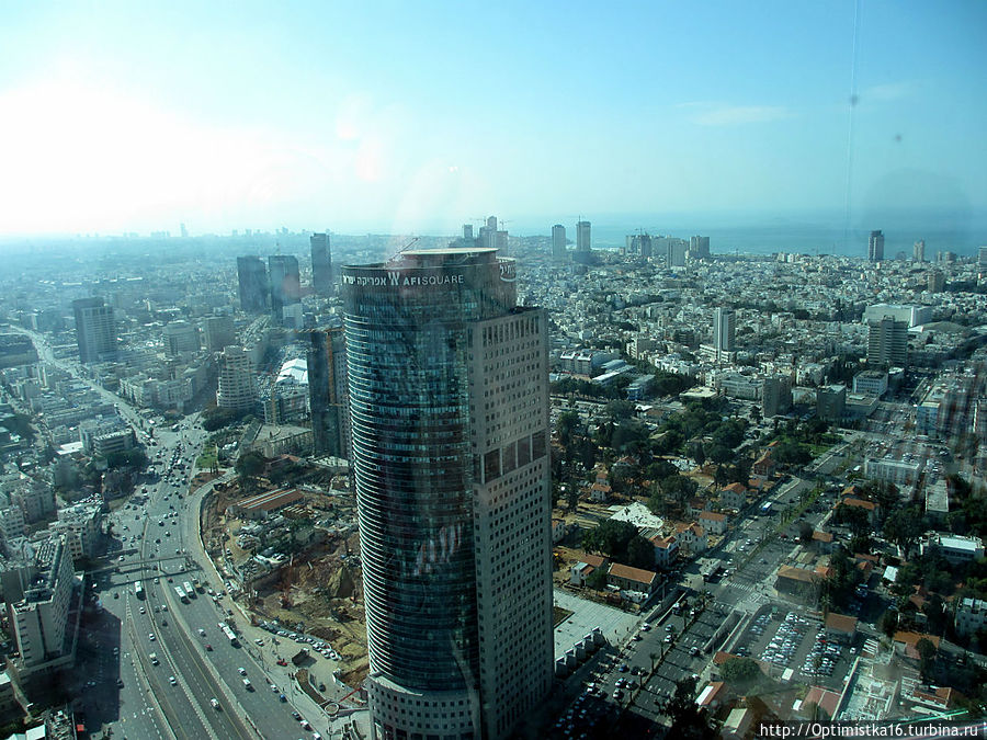 Прогулка по небоскрёбу центра Азриэли — приятное развлечение Тель-Авив, Израиль