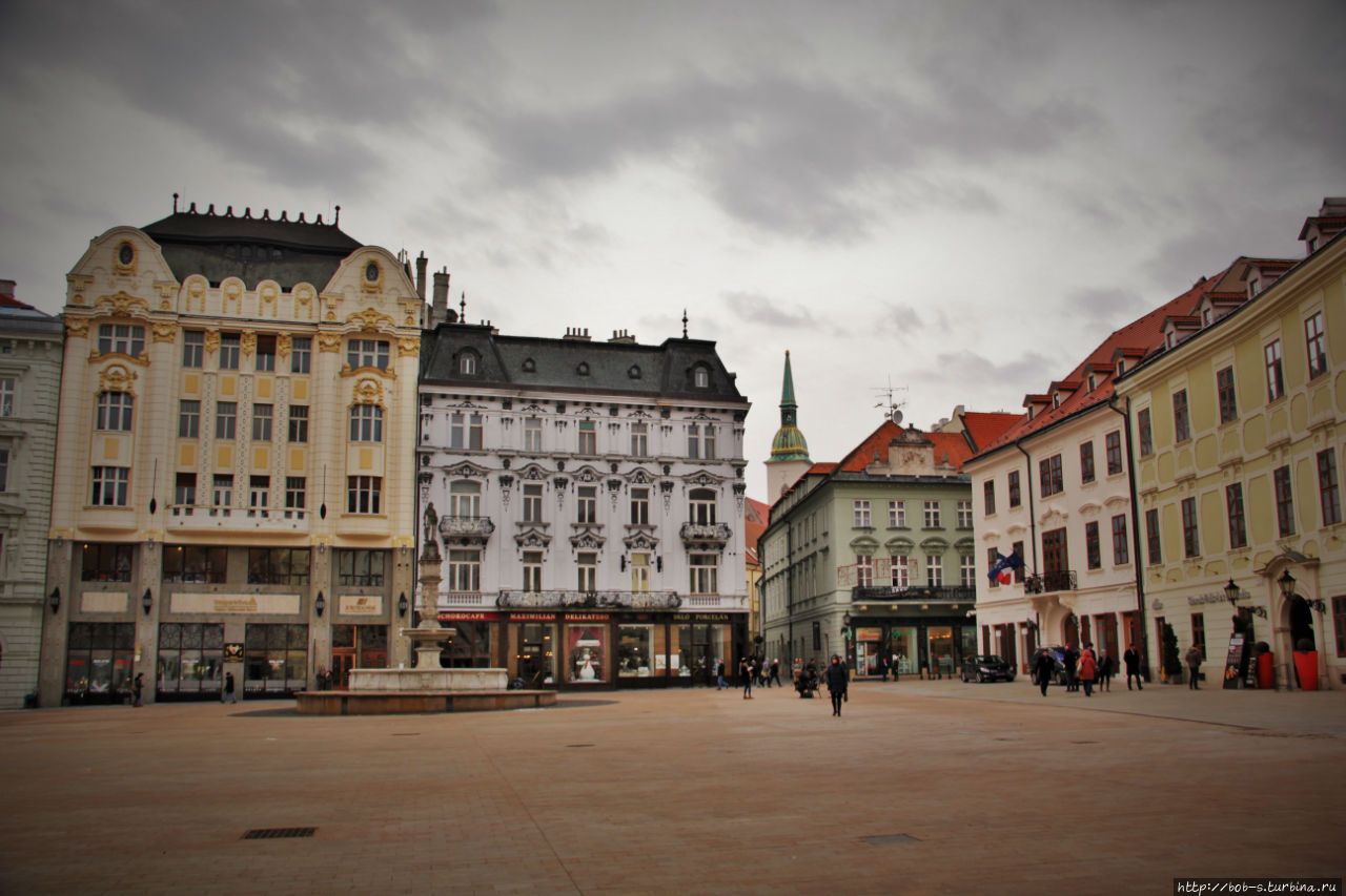 Центр Старого города Братиславы — Главная (Рыночная) площадь Братислава, Словакия