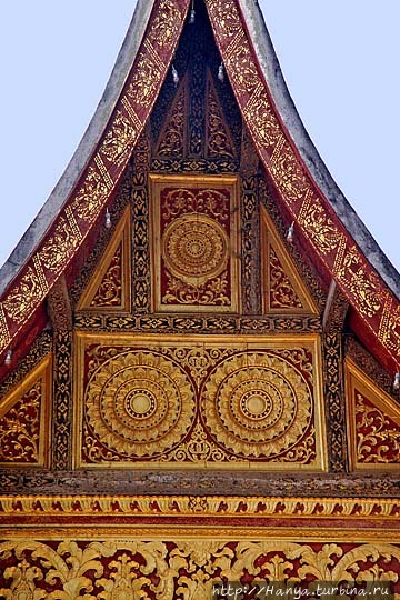 Сим монастыря Сиенгтхонг. Фото из интернета