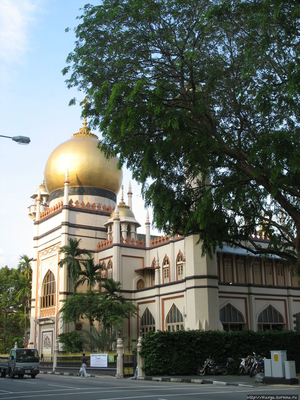 Арабский квартал. Султанская мечеть Сингапур (столица), Сингапур (город-государство)