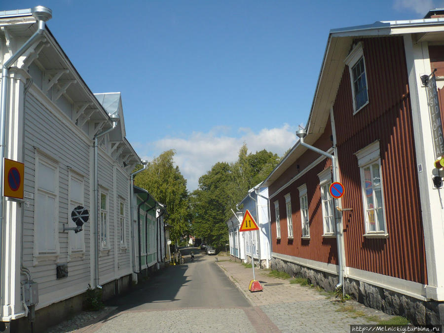 Прогулка по средневековому городку Раума, Финляндия