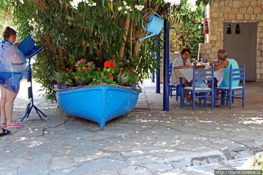 Akrogiali Taverna Каллифея, Греция