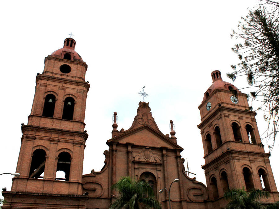 Кафедральный Собор Санта-Крус-де-ла-Сьерра / Catedral Metropolitana