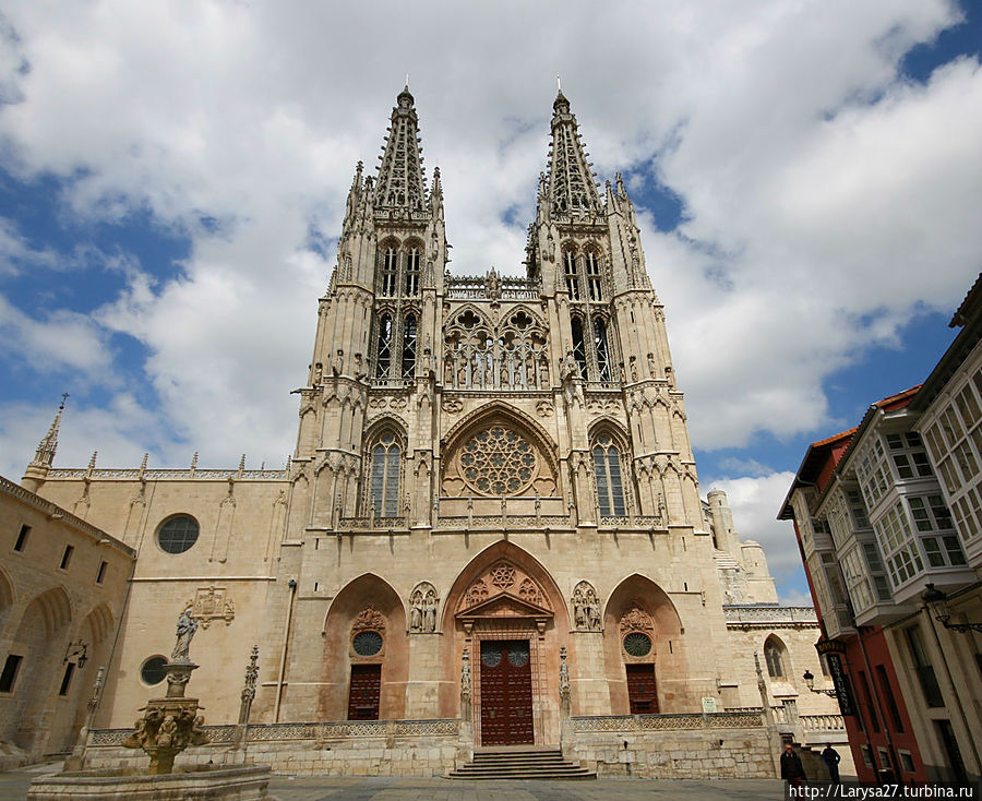 Собор в Бургосе. Западный фасад