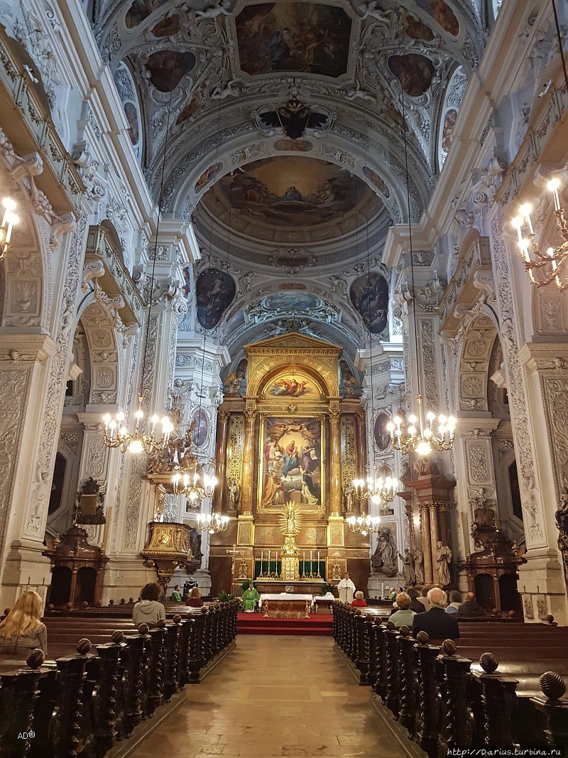 Вена, церкви — Доминиканская церковь Вена, Австрия