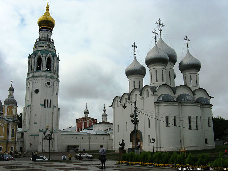Софийский Собор и колокольня Вологда, Россия