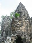 Южные ворота в Ангкор Том
