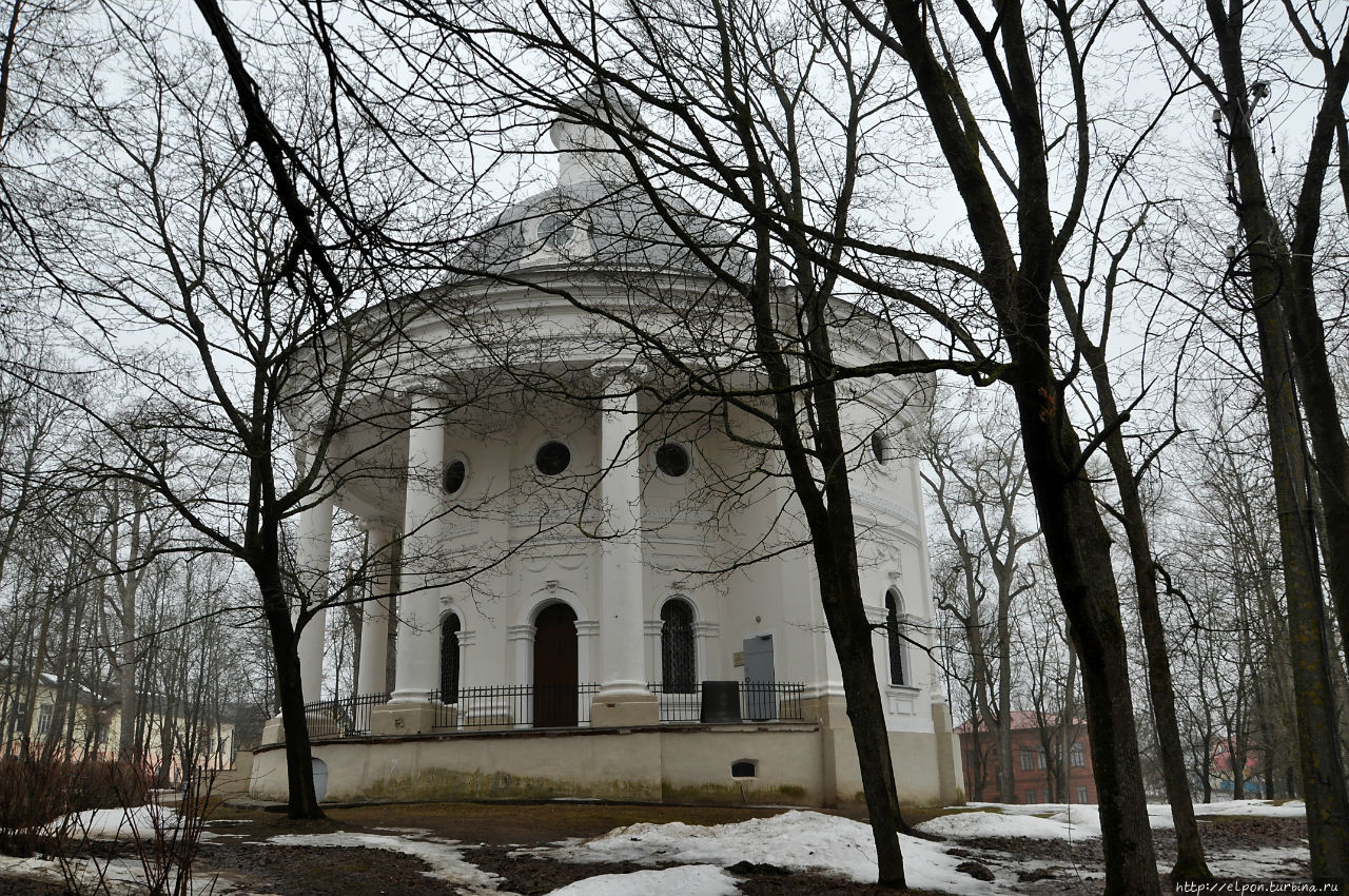 Церковь Екатерины, 1793 г., архитектор Н. А. Львов. Валдай, Россия