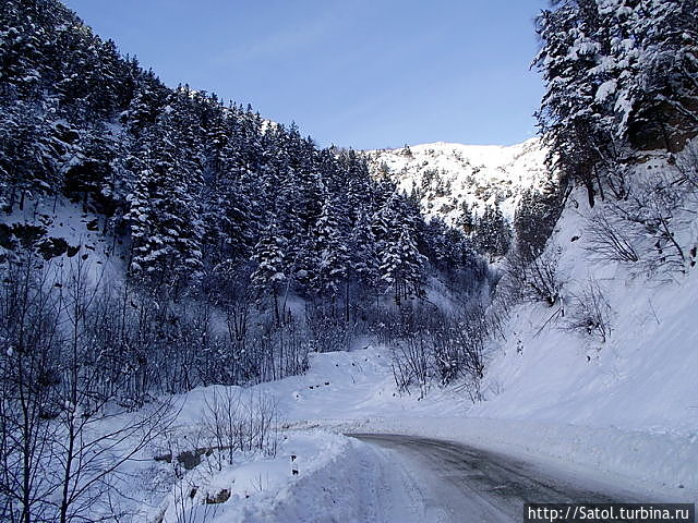 Дорога в Цейском ущелье Майкоп, Россия