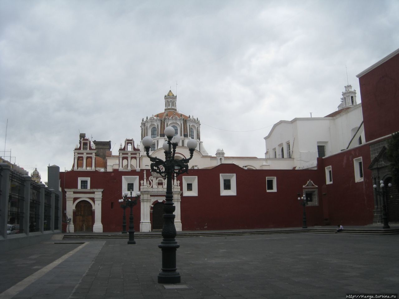 Церковь Санто-Доминго в Пуэбле Пуэбла, Мексика