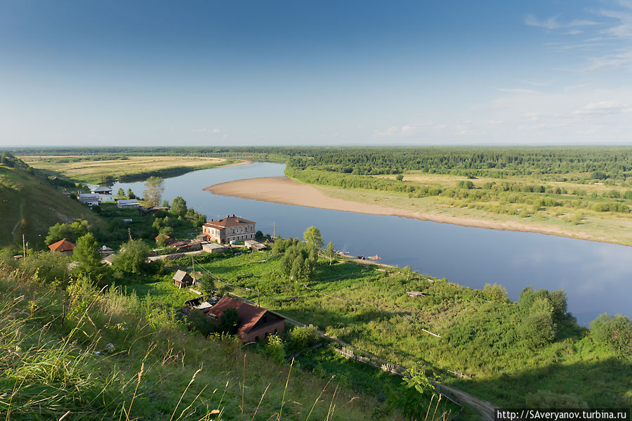 Троицкий холм, раньше здесь стояла крепость и река Колва Чердынь, Россия