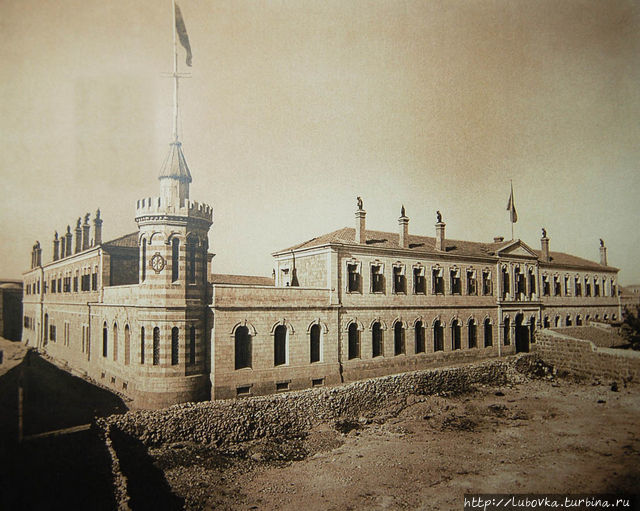 Сергиевское подворье в Иерусалиме  в 1889 году за 130 лет до моего визита. Фото монаха Тимона. Иерусалим, Израиль