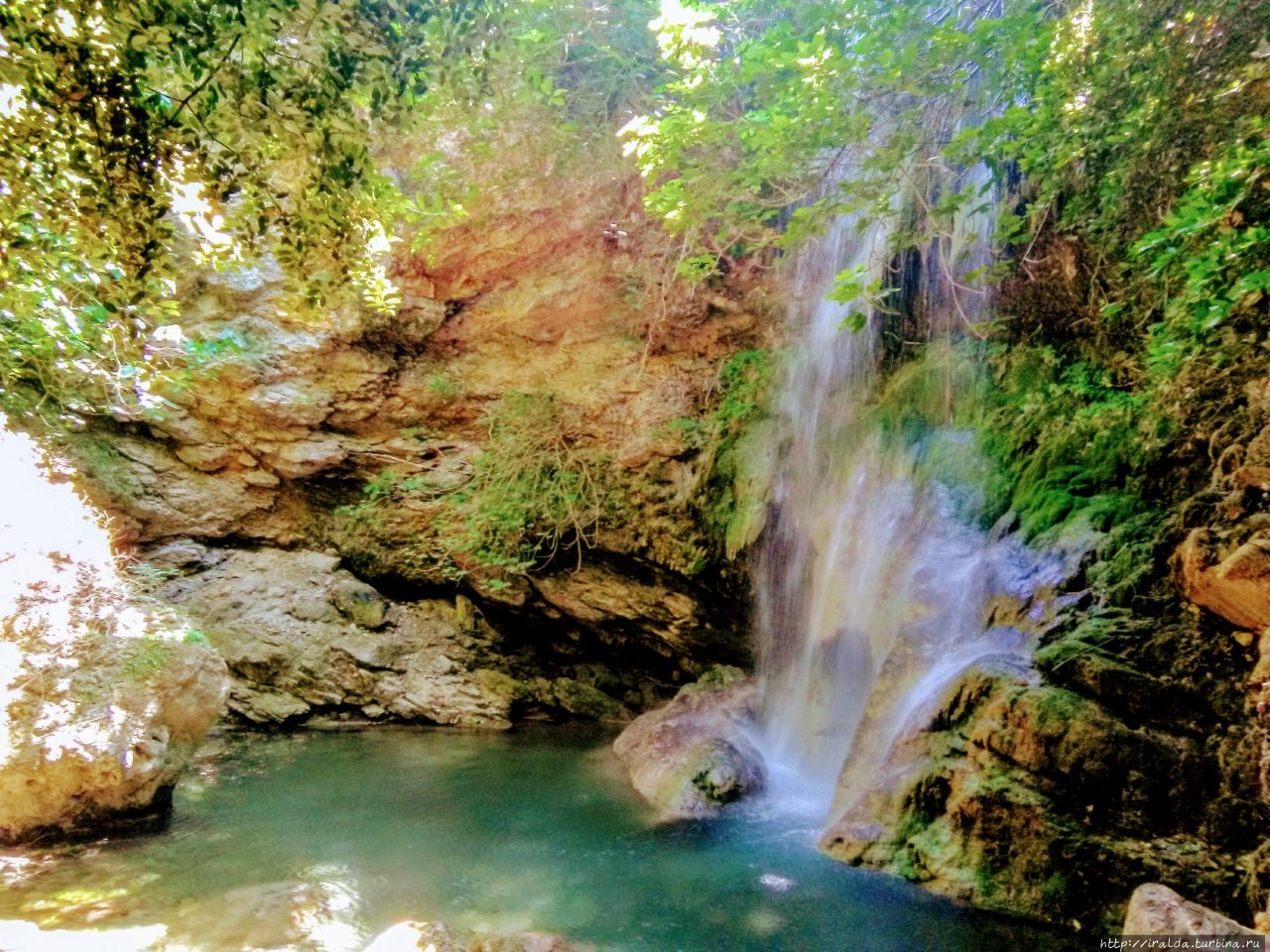 Водопад Фонисса Остров Китира, Греция