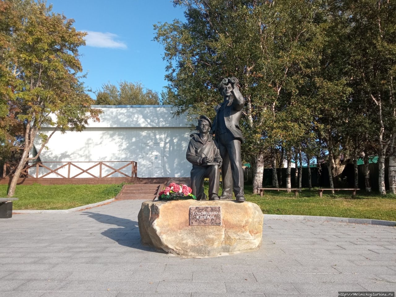 Памятник соловецким юнгам / Monument to the Solovetsky cadets