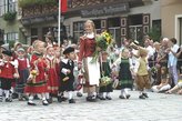 Шествие детей во время праздника Киндерцехе. фото из нета