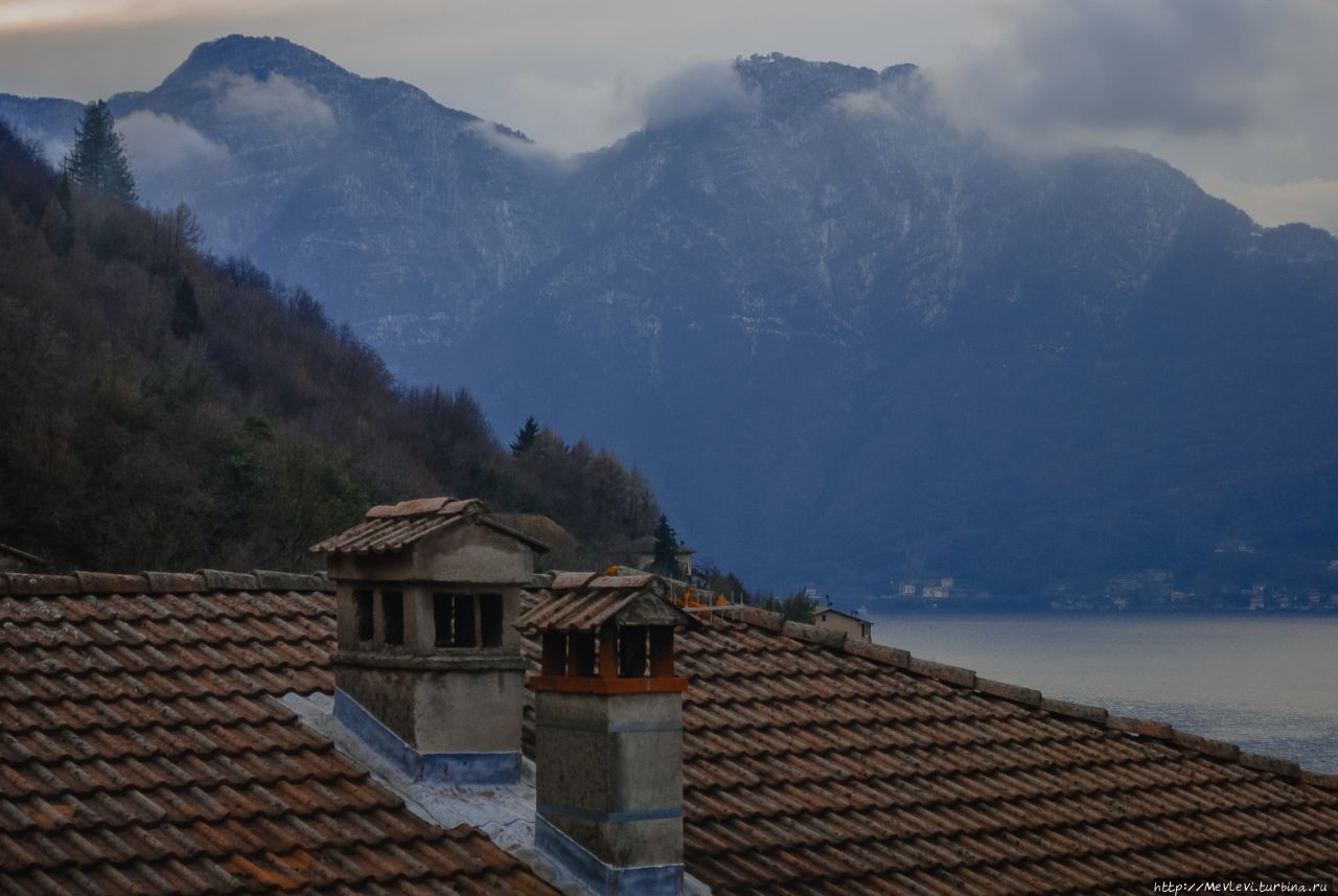 Зима на Комо Комо, Италия