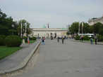 Вид на Арку и Площадь Героев